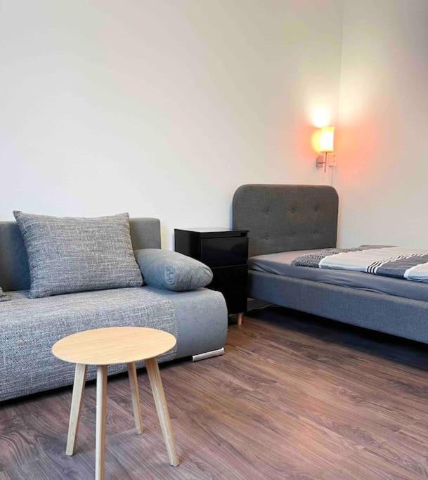 Duesseldorf Messe And Airport, 2-Bedroom Apartment With Kitchen And Garden دوسبرغ المظهر الخارجي الصورة