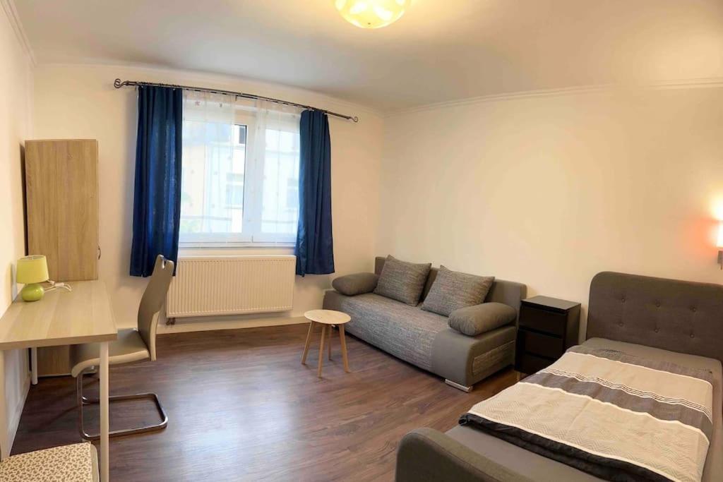 Duesseldorf Messe And Airport, 2-Bedroom Apartment With Kitchen And Garden دوسبرغ المظهر الخارجي الصورة