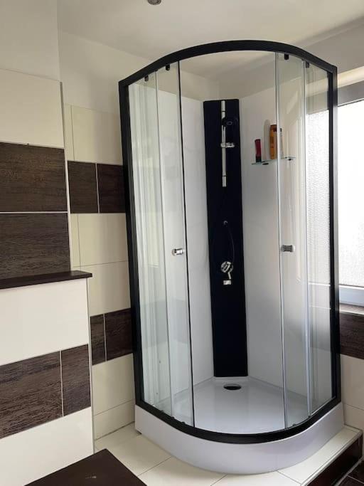 Duesseldorf Messe And Airport, 2-Bedroom Apartment With Kitchen And Garden دوسبرغ المظهر الخارجي الصورة